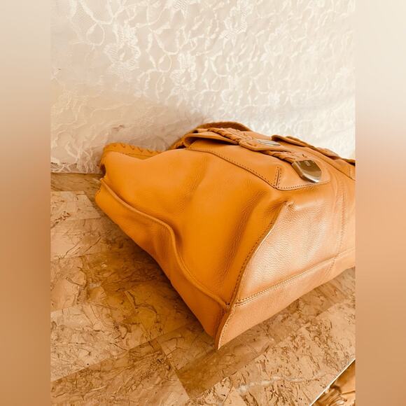 MICHAEL KORS caramel leather whipstitch shoulder bag tote - Picture 7 of 10